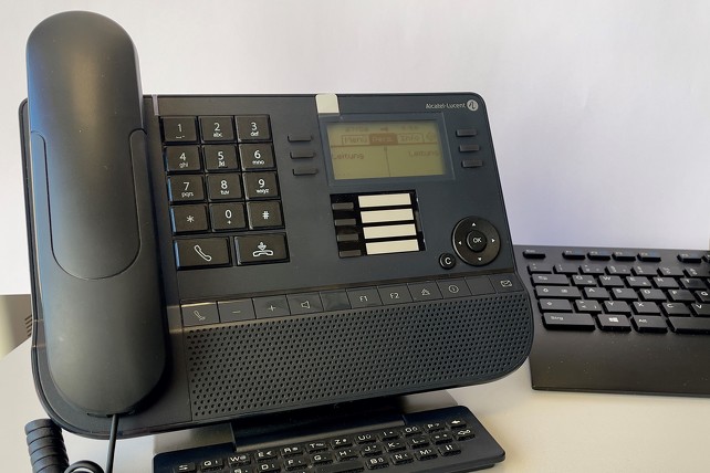 Das Bild zeigt einen Telefonapperat